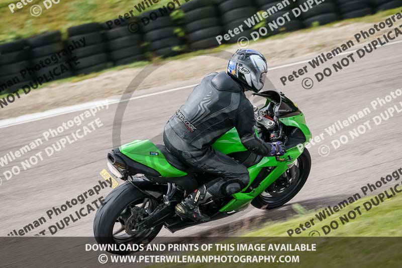 enduro digital images;event digital images;eventdigitalimages;lydden hill;lydden no limits trackday;lydden photographs;lydden trackday photographs;no limits trackdays;peter wileman photography;racing digital images;trackday digital images;trackday photos